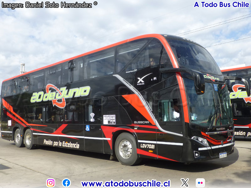 Busscar Vissta Buss DD / Volvo B-450R Euro5 / Automotores 20 de Junio (Argentina)