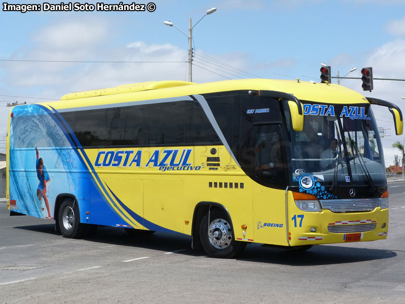 Carrocerías Cepeda Silver Plus / Mercedes Benz OF-1730 / Costa Azul (Ecuador)