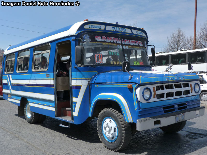 Carrocerías Fameca / Dodge D-400 / Línea CH Servicio Urbano La Paz (Bolivia)