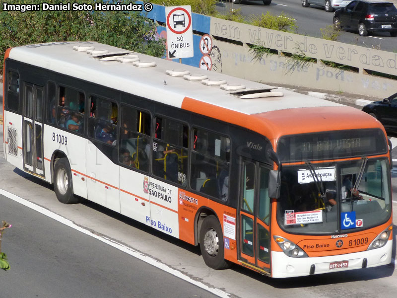Marcopolo Viale / Mercedes Benz O-500U-1725 / Línea N° 7458 São Paulo (Brasil)