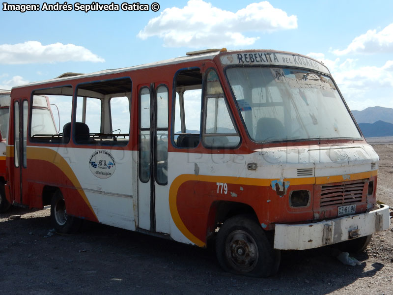 Inrecar / Mercedes Benz LO-708E / Línea N° 7 S.A. Calama