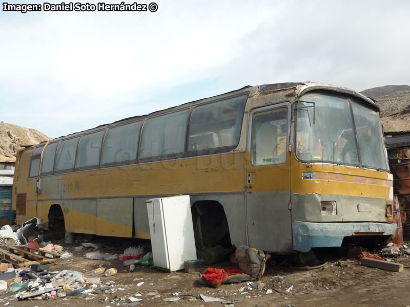 Mercedes Benz O-302ÜH / Particular