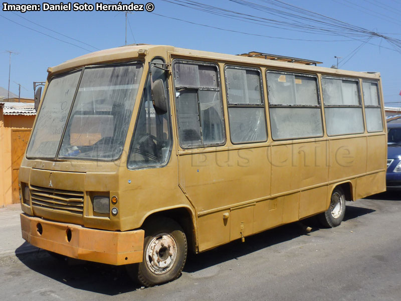 Caio Carolina III / Mercedes Benz LO-708E / Particular