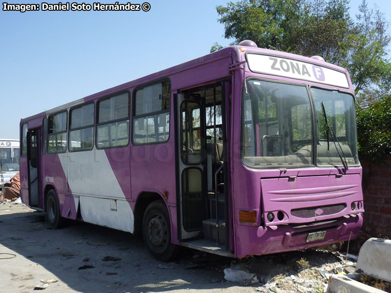 Maxibus Urbano / Mercedes Benz OH-1420 / Ex unidad Zona F Transantiago