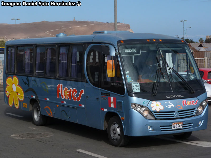 Comil Piá / Mercedes Benz LO-915 / Transportes Flores Hnos. (Perú)