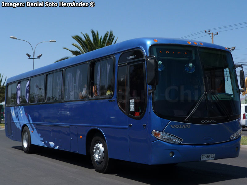 Comil Versatile / Volvo B-7R / Servicio Internacional Arica - Tacna (Perú)