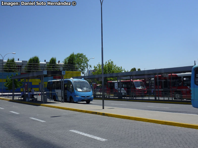 Zona de Andenes Estación de Intercambio Modal Lo Ovalle (La Cisterna, Santiago)