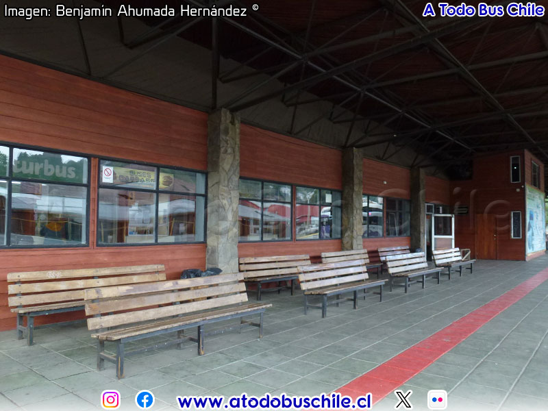 Zona de Espera Terminal Municipal de Panguipulli (Región de Los Ríos)
