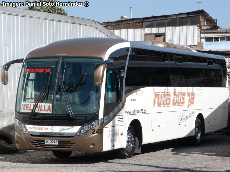 Neobus New Road N10 340 / Mercedes Benz OF-1724L BlueTec5 / Ruta Bus 78