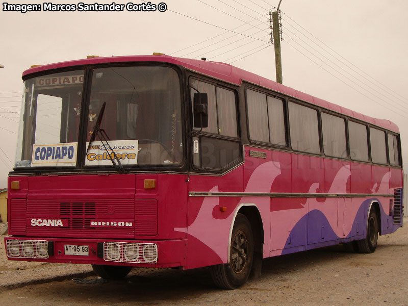 Nielson Diplomata 330 / Scania K-112CL / Expreso Caldera