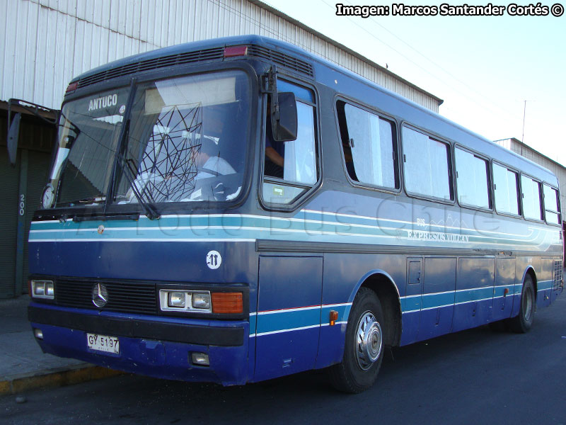 Mercedes Benz O-371R / Expresos Volcán