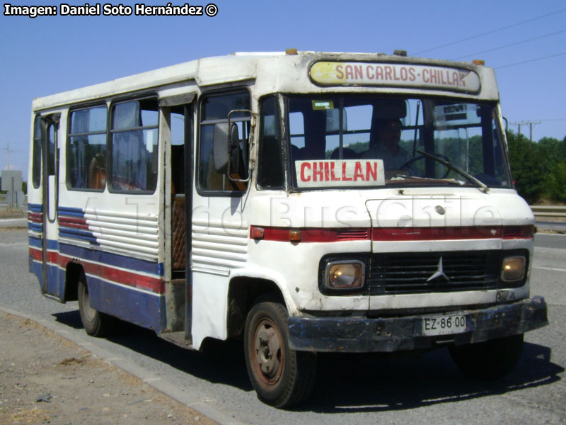 Carrocerías Bertone / Mercedes Benz LO-708E / Servicio San Carlos - Chillán