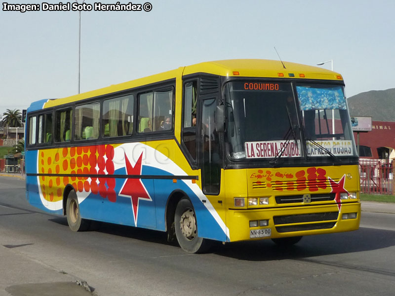 Busscar El Buss 340 / Mercedes Benz OF-1318 / Expreso Rojas