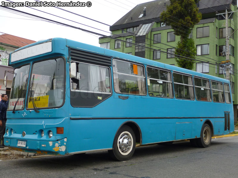 Metalpar Petrohué 2000 / Mercedes Benz OH-1420 / Buses Delgado