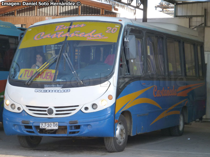 Neobus Thunder + / Mercedes Benz LO-914 / Buses Castañeda