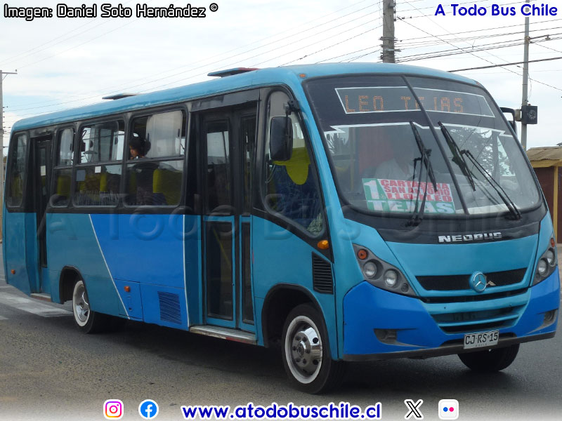 Neobus Thunder + / Mercedes Benz LO-915 / Taxibuses San Antonio S.A.