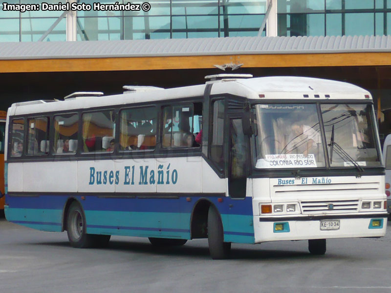 Busscar El Buss 320 / Mercedes Benz OF-1318 / Buses El Mañío