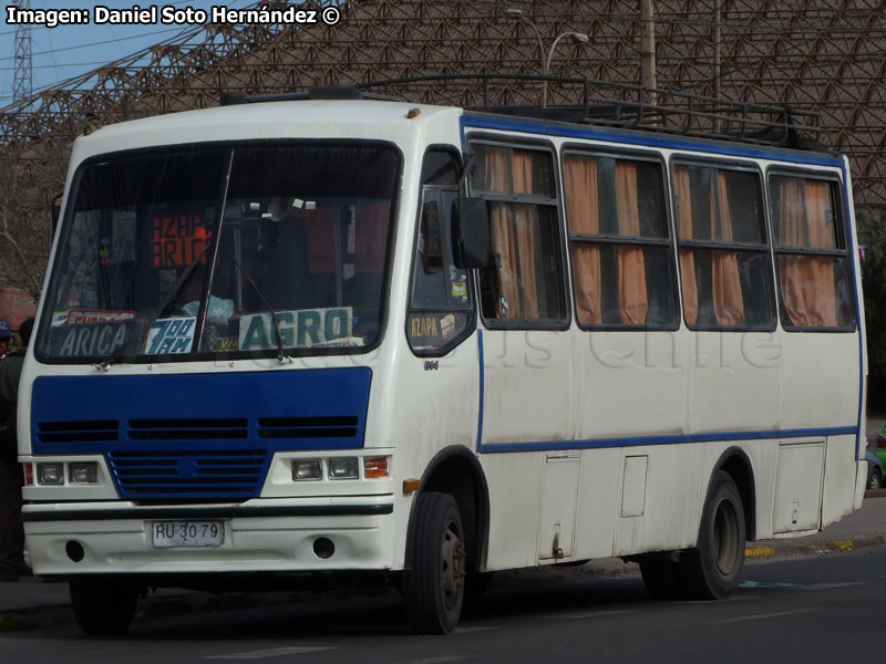 Caio Carolina V / Mercedes Benz LO-814 / Servicio Rural Arica - Valle de Azapa