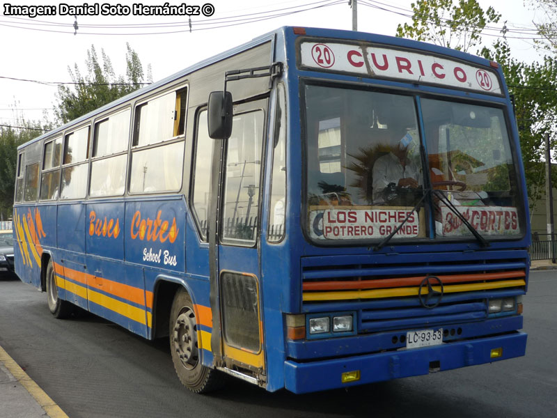 Caio Vitória / Mercedes Benz OF-1318 / Buses Cortés