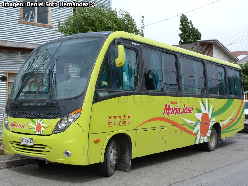 Neobus Thunder + / Mercedes Benz LO-916 BlueTec5 / Buses María José