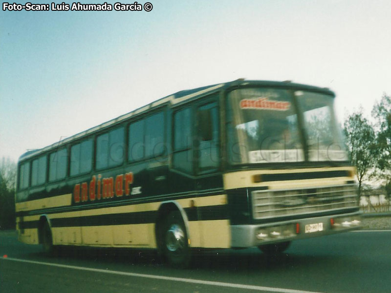 Nielson Diplomata 330 / Scania K-112CL / Andimar JEMC