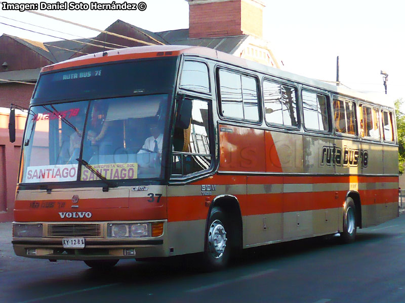 Comil Galleggiante 3.60 / Volvo B-10M / Ruta Bus 78