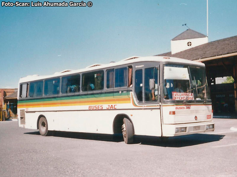 Marcopolo Viaggio GIV 900 / Mercedes Benz O-364 / Buses JAC