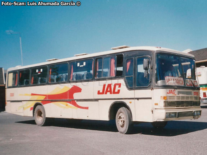 Marcopolo Viaggio GIV 800 / Mercedes Benz OF-1318 / Buses JAC
