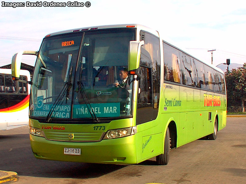 Busscar Vissta Buss LO / Scania K-340 / Tur Bus