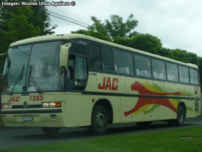 Marcopolo Viaggio GV 1000 / Mercedes Benz O-400RSE / Buses JAC