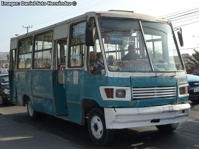 Caio Carolina III / Mercedes Benz LO-608D / ETRAPAS S.A. (Recorrido N° 5) Arica