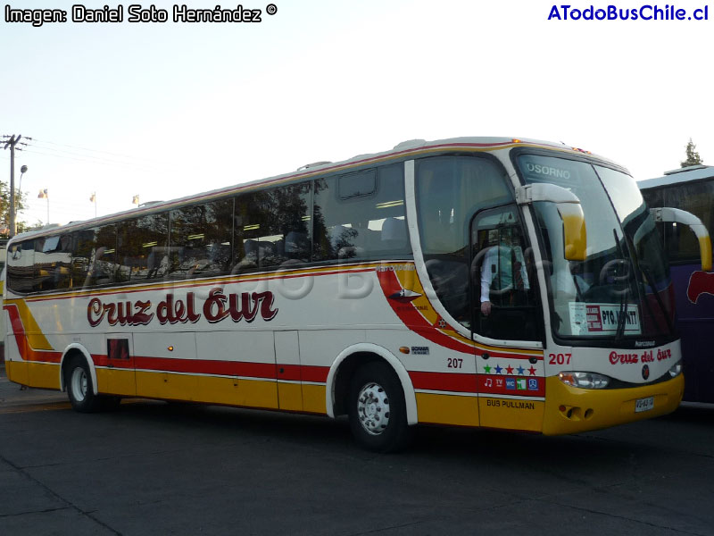 Marcopolo Viaggio G6 1050 / Scania K-124IB / Cruz del Sur