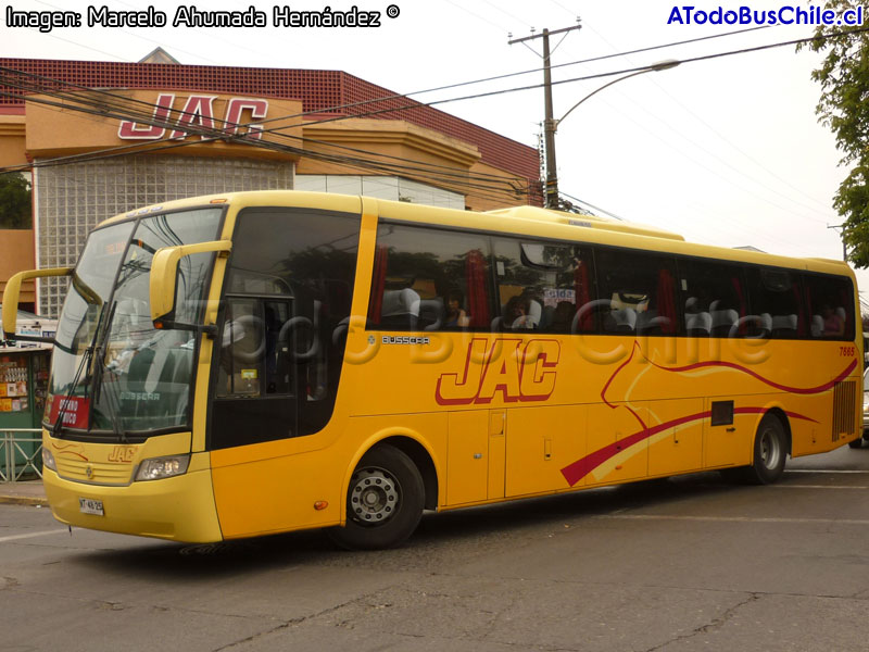 Busscar Vissta Buss LO / Mercedes Benz O-400RS / Buses JAC