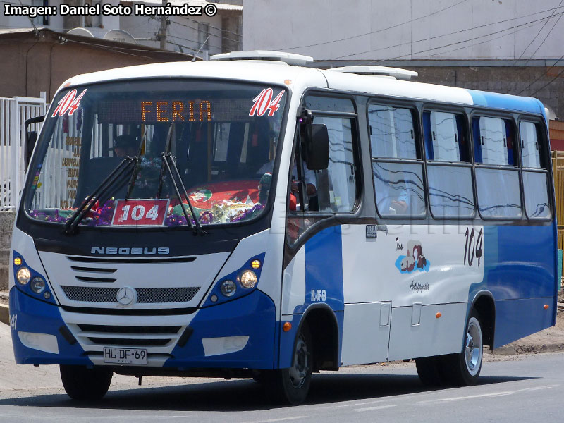 Neobus Thunder + / Mercedes Benz LO-916 BlueTec5 / Línea Nº 104 Trans Antofagasta