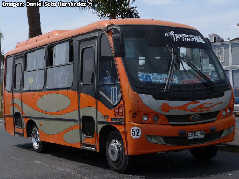 Maxibus Lydo / Mercedes Benz LO-712 / Transportes Línea 2 S.A. (Recorrido N° 10) Arica