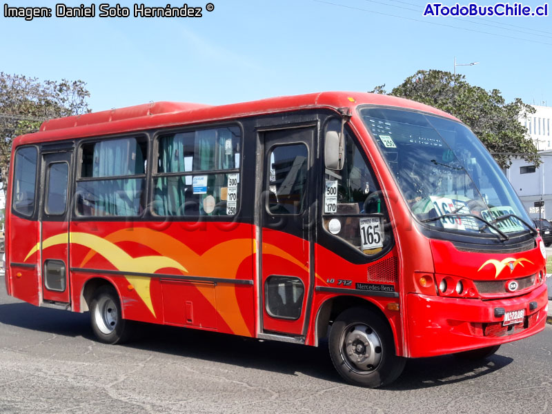 Maxibus Astor / Mercedes Benz LO-712 / Línea N° 165 Arica