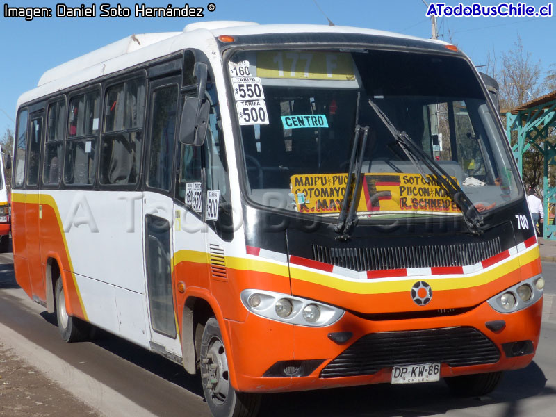 Marcopolo Senior / Mercedes Benz LO-915 / Variante F Línea N° 177 S.A. (Calama)