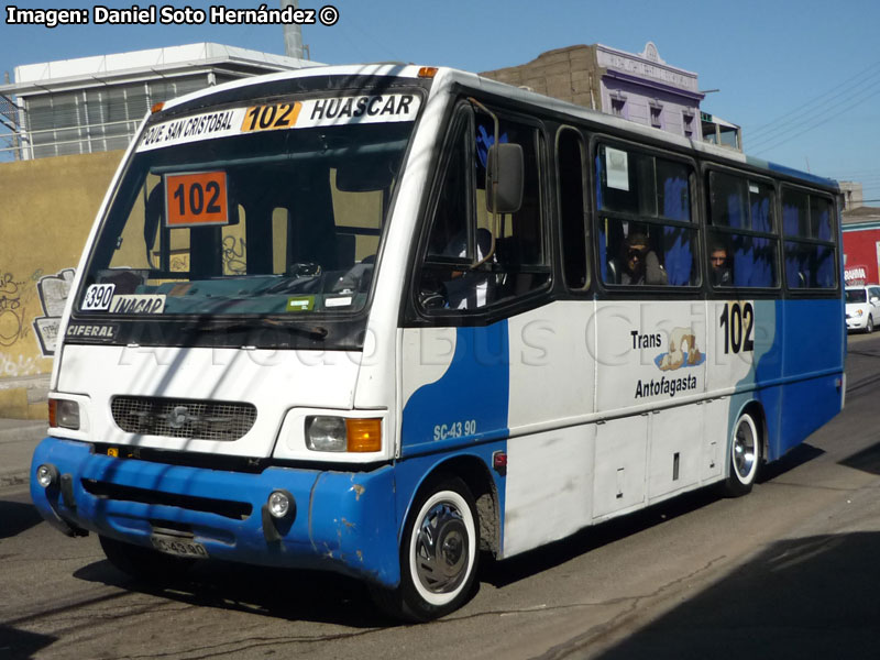 Ciferal Agilis / Mercedes Benz LO-814 / Línea Nº 102 Trans Antofagasta