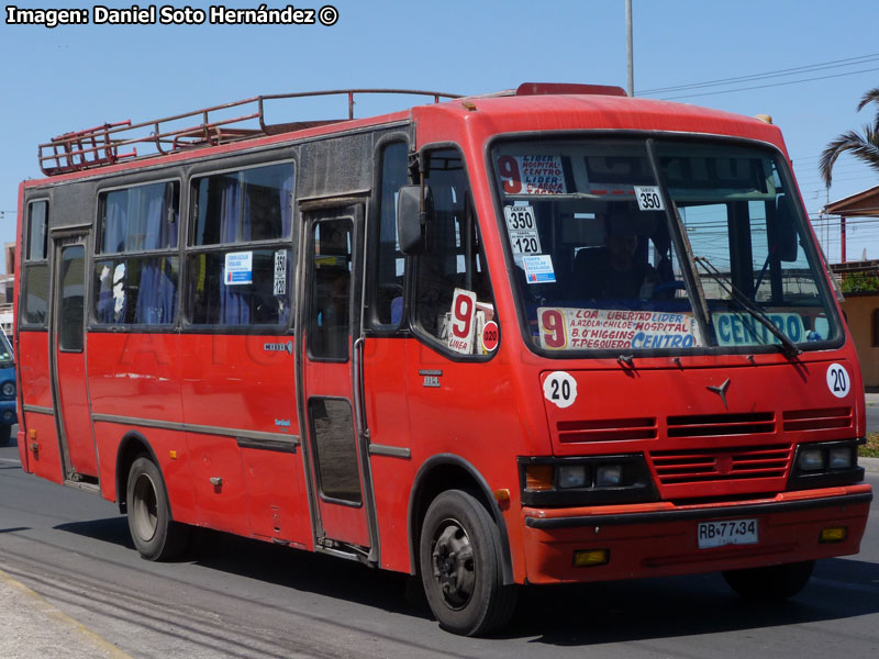 Caio Carolina V / Mercedes Benz LO-814 / Taxibuses 7 y 8 (Recorrido N° 9) Arica
