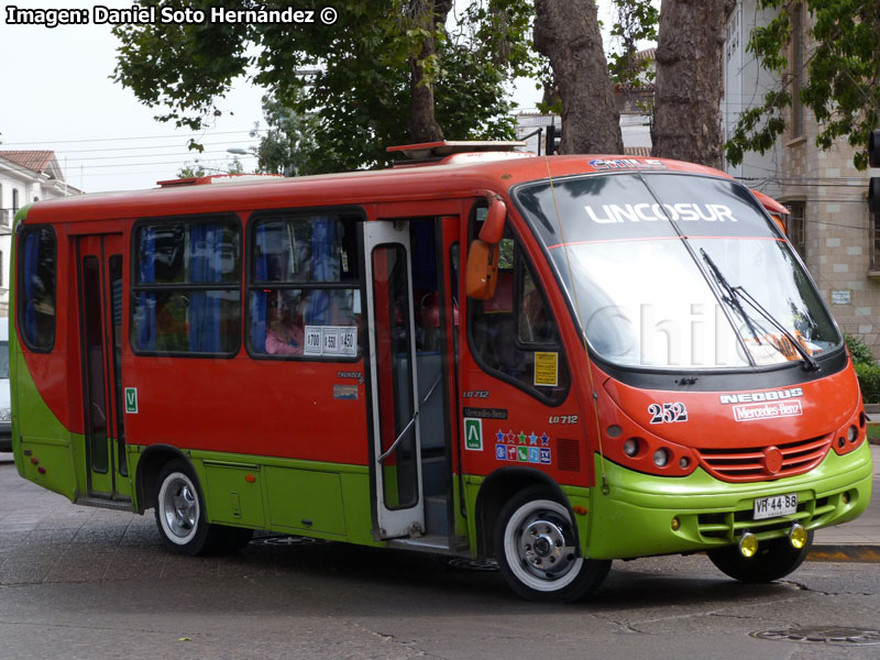 Neobus Thunder + / Mercedes Benz LO-712 / Línea Intercomunal Sur LINCOSUR