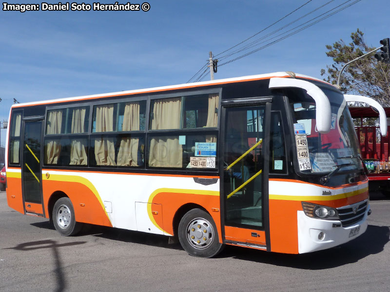 Metalpar Maule (Youyi Bus ZGT6718 Extendido) / Línea X Transportes Ayquina S.A. (Calama)