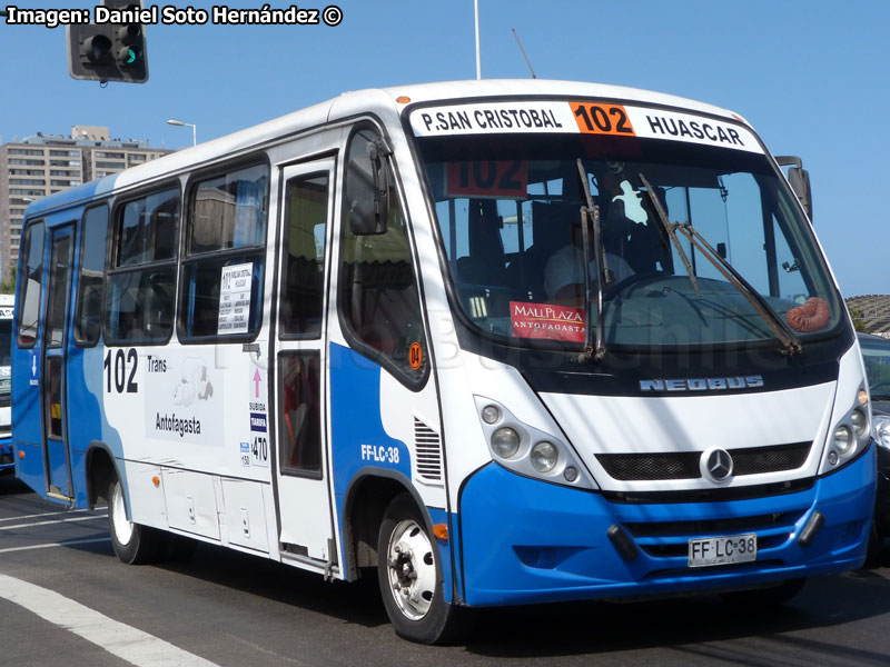 Neobus Thunder + / Mercedes Benz LO-915 / Línea N° 102 Trans Antofagasta