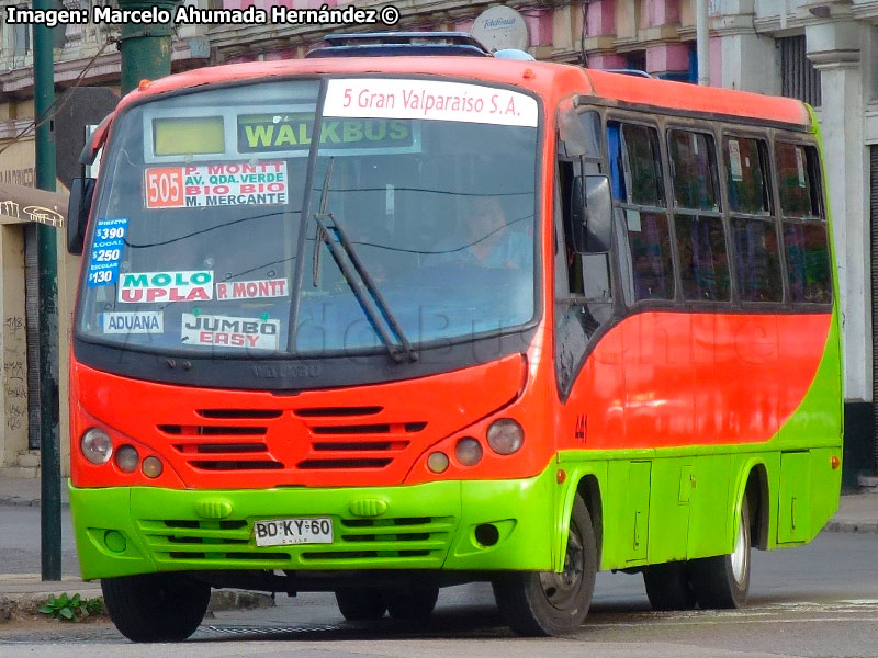 Walkbus Brasilia / Mercedes Benz LO-915 / TMV 5 Gran Valparaíso S.A.