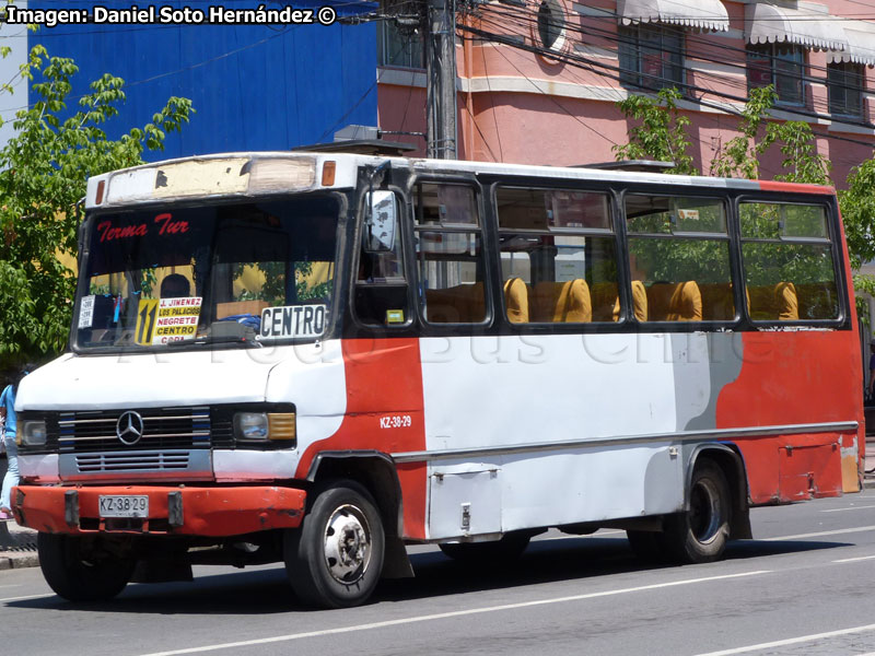 Cuatro Ases PH-50 / Mercedes Benz LO-812 / Línea N° 11 San Fernando