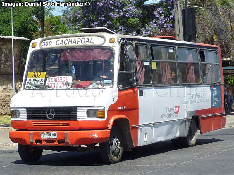 Carrocerías LR Bus / Mercedes Benz LO-809 / Línea 300 Sur - Poniente (Cachapoal) Trans O'Higgins