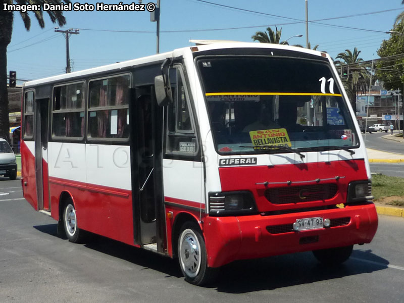 Ciferal Agilis / Mercedes Benz LO-814 / Buses Amanecer S.A.