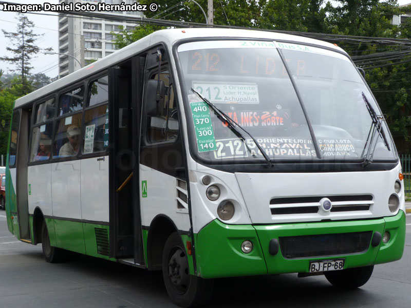 Induscar Caio Foz / Mercedes Benz LO-915 / TMV 2 Viña Bus S.A.