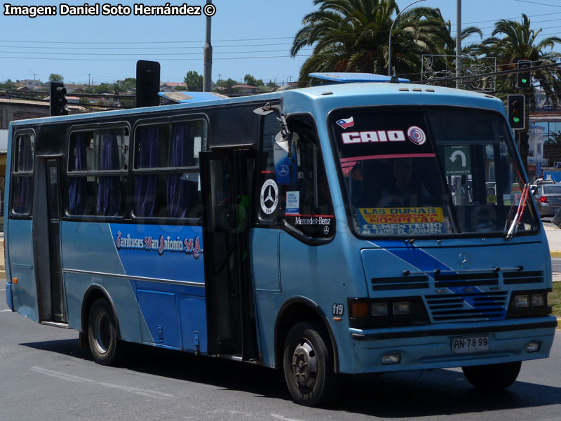 Caio Carolina V / Mercedes Benz LO-814 / Taxibuses San Antonio S.A.