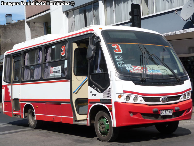 Maxibus Lydo / Mercedes Benz LO-712 / Línea 3 Temuco