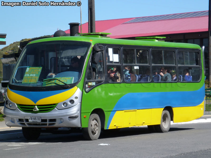 Neobus Thunder + / Agrale MA-8.5TCA / Línea N° 10 Transportes Lagunitas S.A. (Puerto Montt)